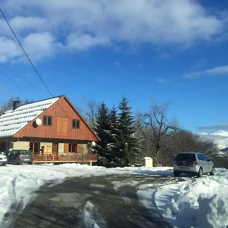 Hébergement de vacances Maison De 4 Avec Jardin Amenage Et Wifi A A 2 Km Des Pistes